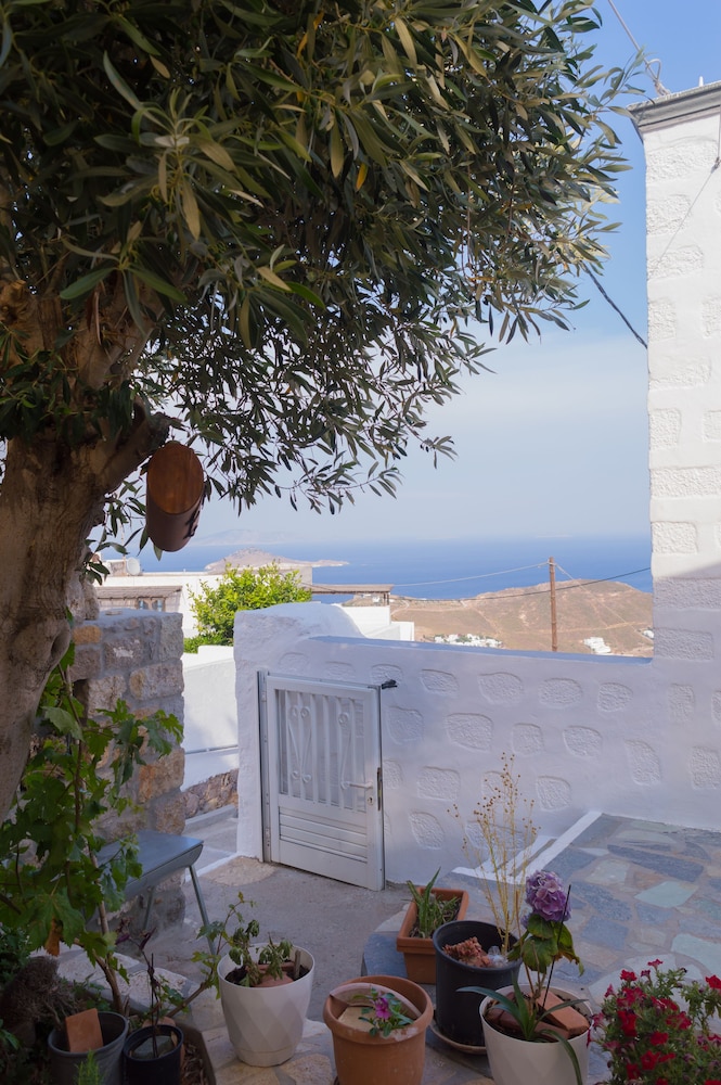 House photo 2