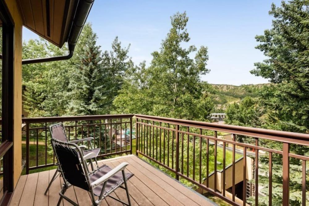 Apartment (2 Bedroom Residence)