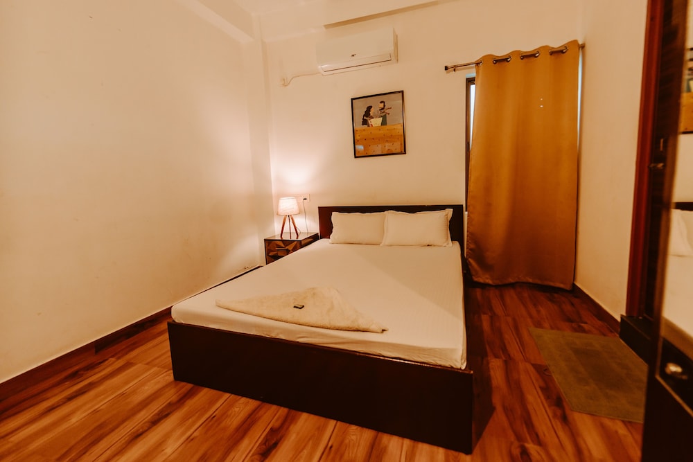 Standard Twin Room photo 2