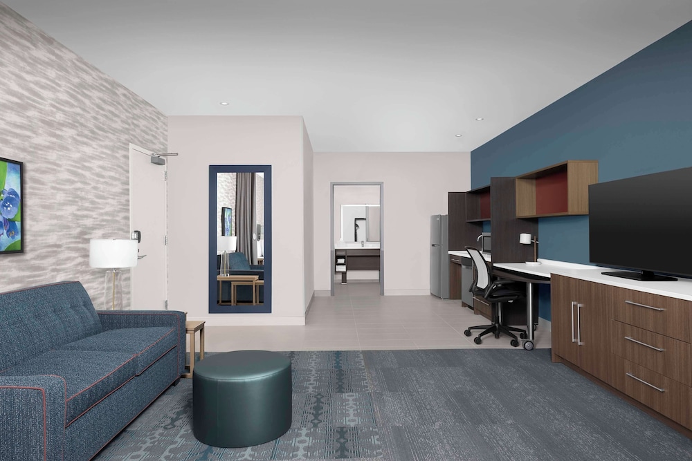 Studio Suite, 1 King Bed, Accessible, Bathtub - Photo 4