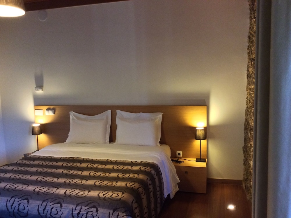 Superior Double or Twin Room, Jetted Tub - Photo 21