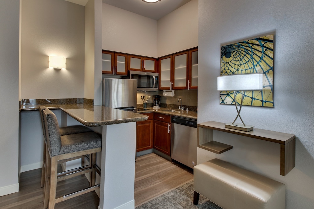 Suite, 1 Bedroom, Accessible Bathtub, Kitchen (Communications, Accessible Tub) - Photo 14