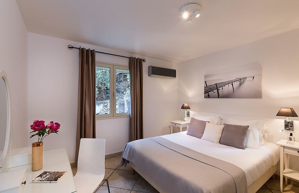 Comfort Villa, 2 Bedrooms, Sea View photo 1