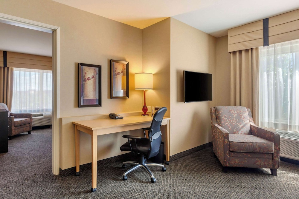 Suite, Non Smoking - Photo 4