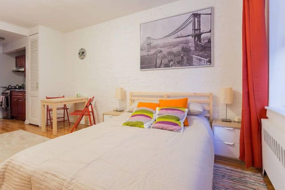 Standard Apartment, 1 Queen Bed photo 1