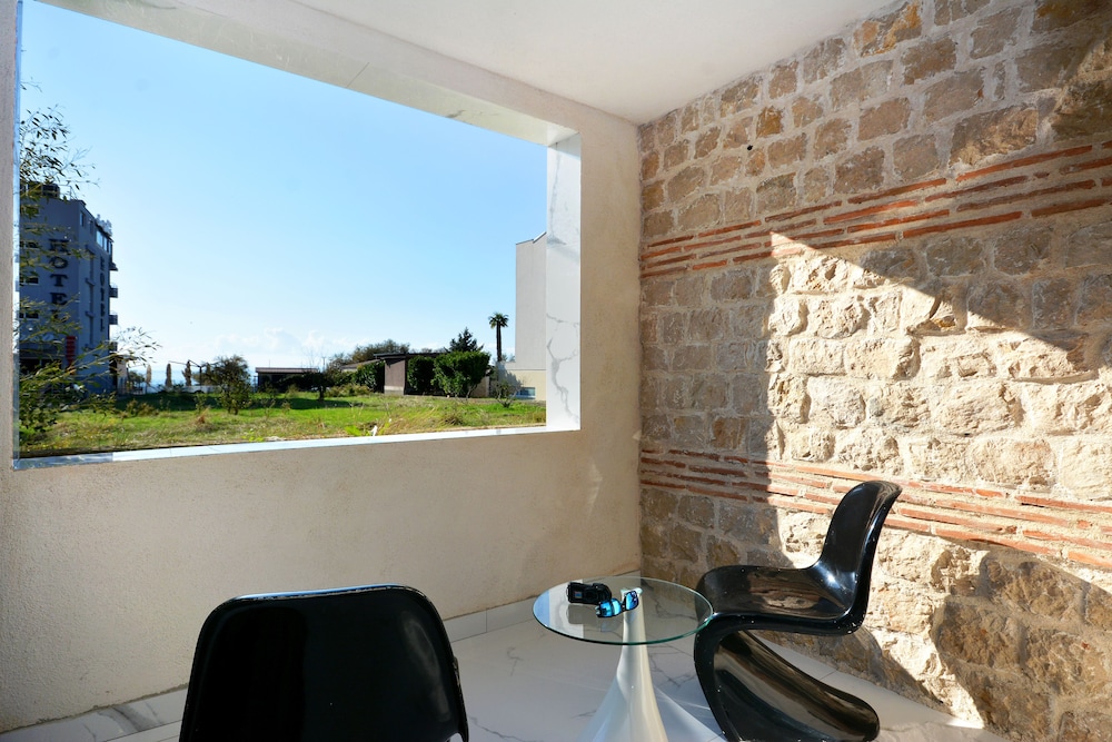 Comfort Quadruple Room, Balcony, Annex Building - Photo 6