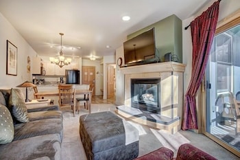 Condo, 1 Bedroom
