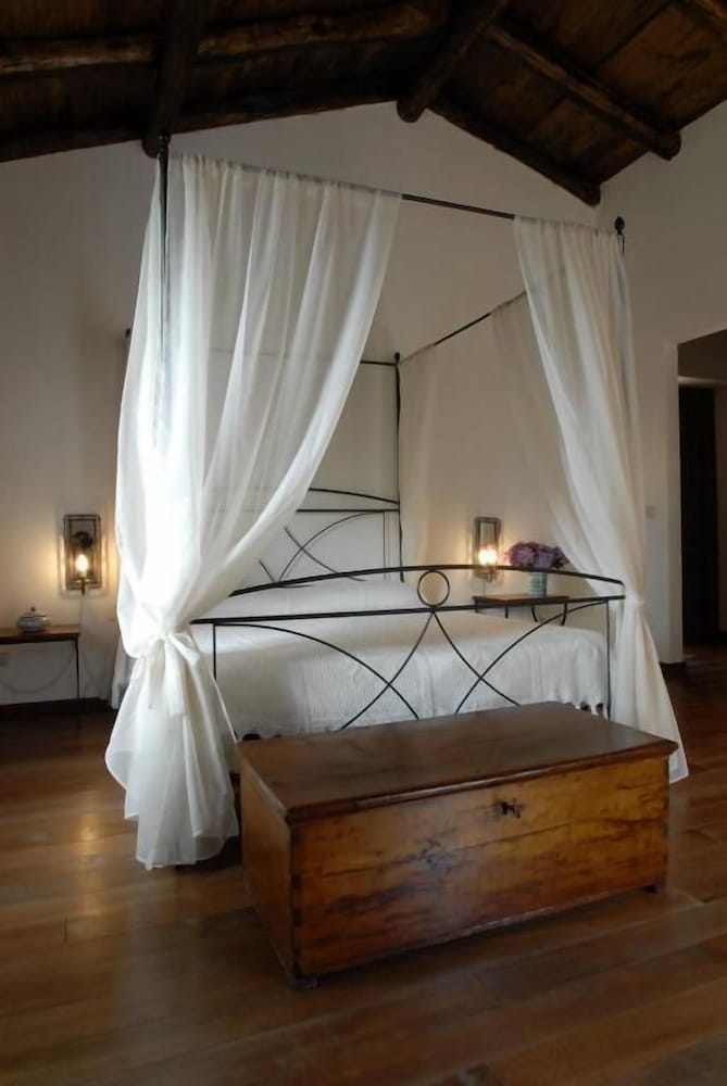 Double or Twin Room photo 1