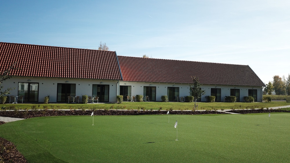 Premium Double Room, 2 Twin Beds, Golf View photo 1
