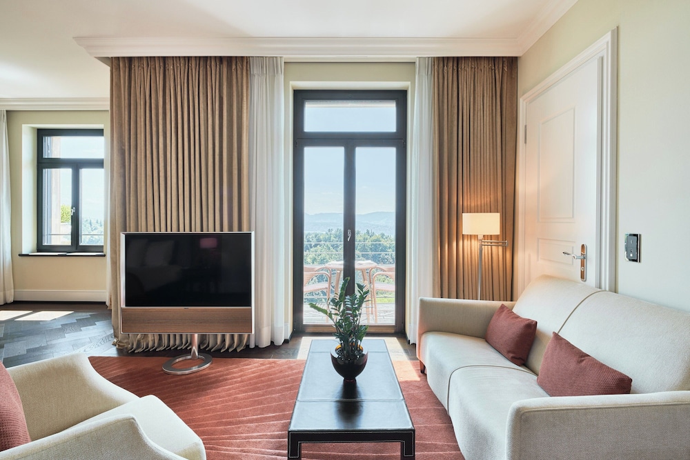Junior Suite Deluxe, Alps/ Zurichsee View, Balcony, Whirlpool, Spa Access (12 years+) - Photo 5