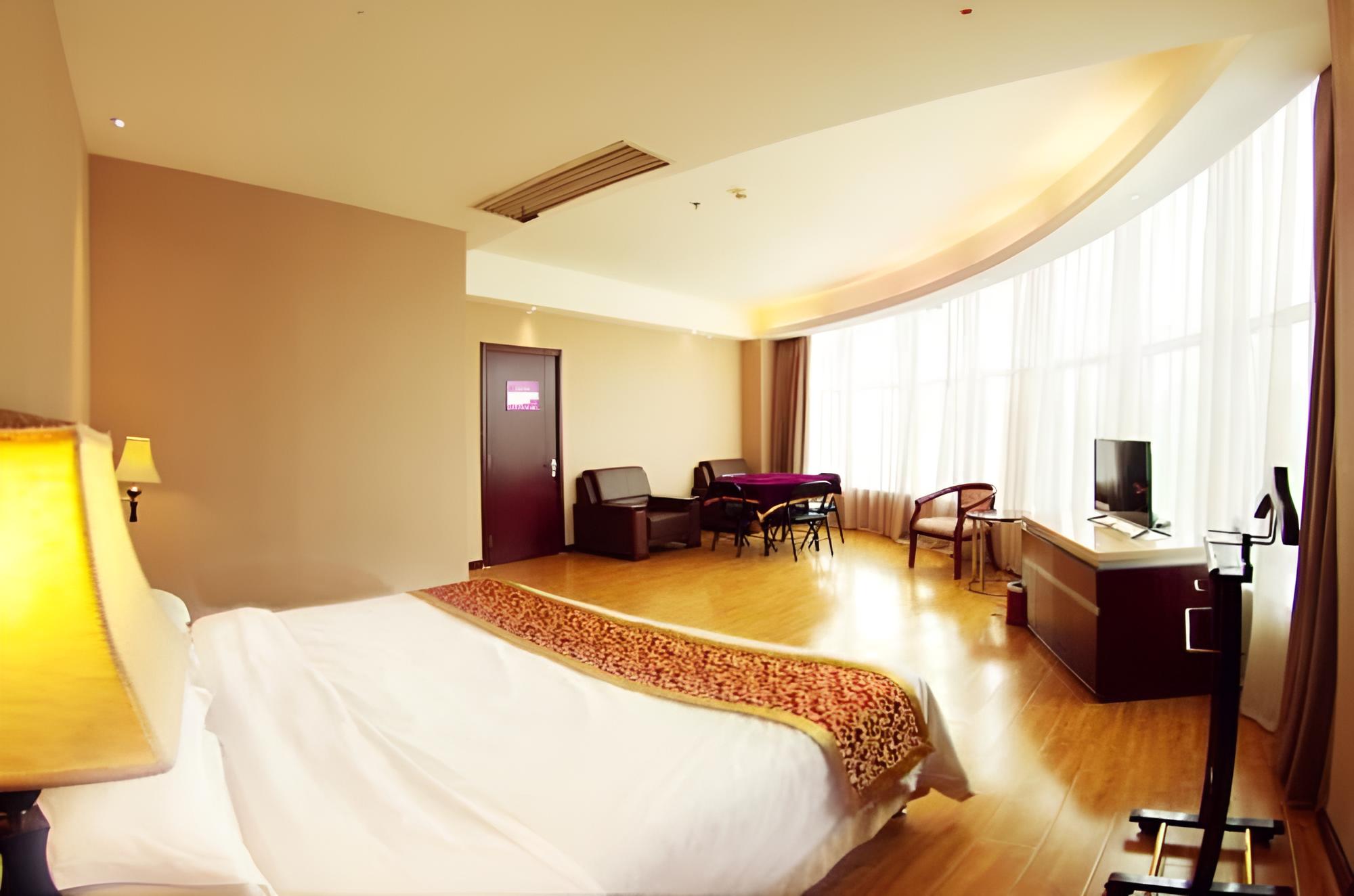 Suite photo 1