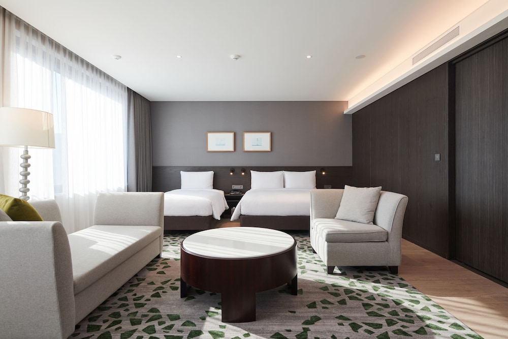 [Special Promotion] Premier Suite - 14PM check in&out / swimming pool benefits provided twice - Photo 3