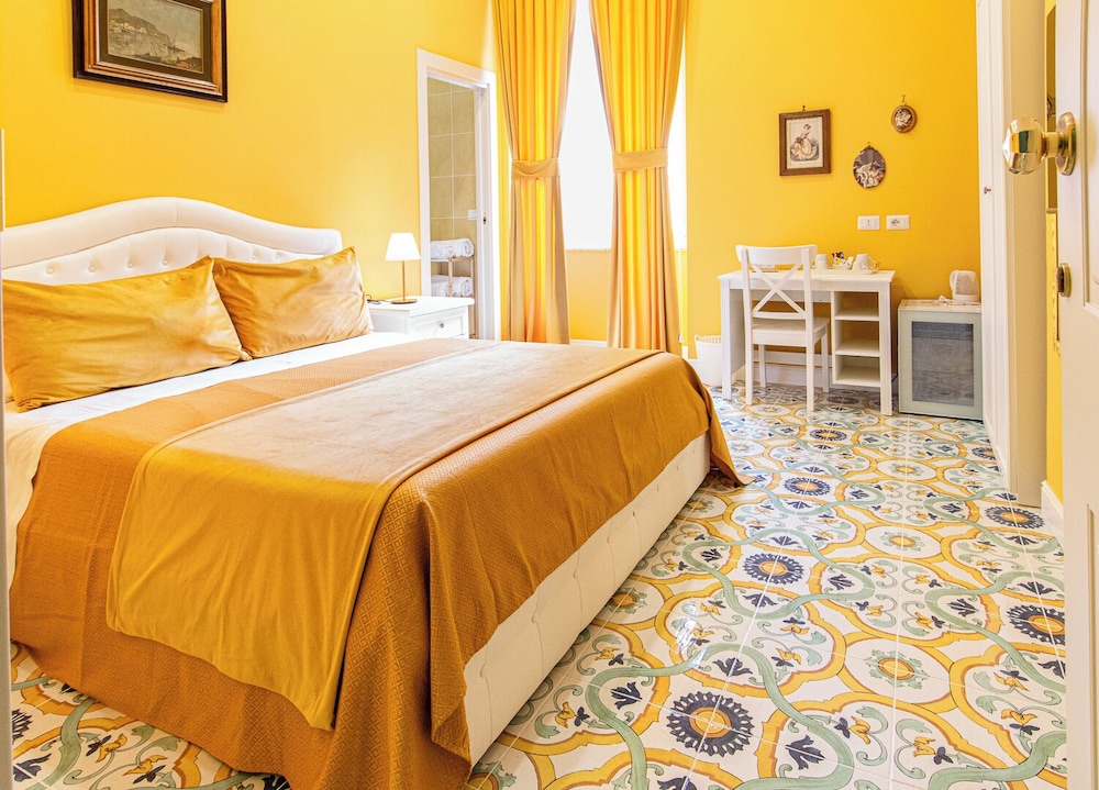 Comfort Double Room, City View