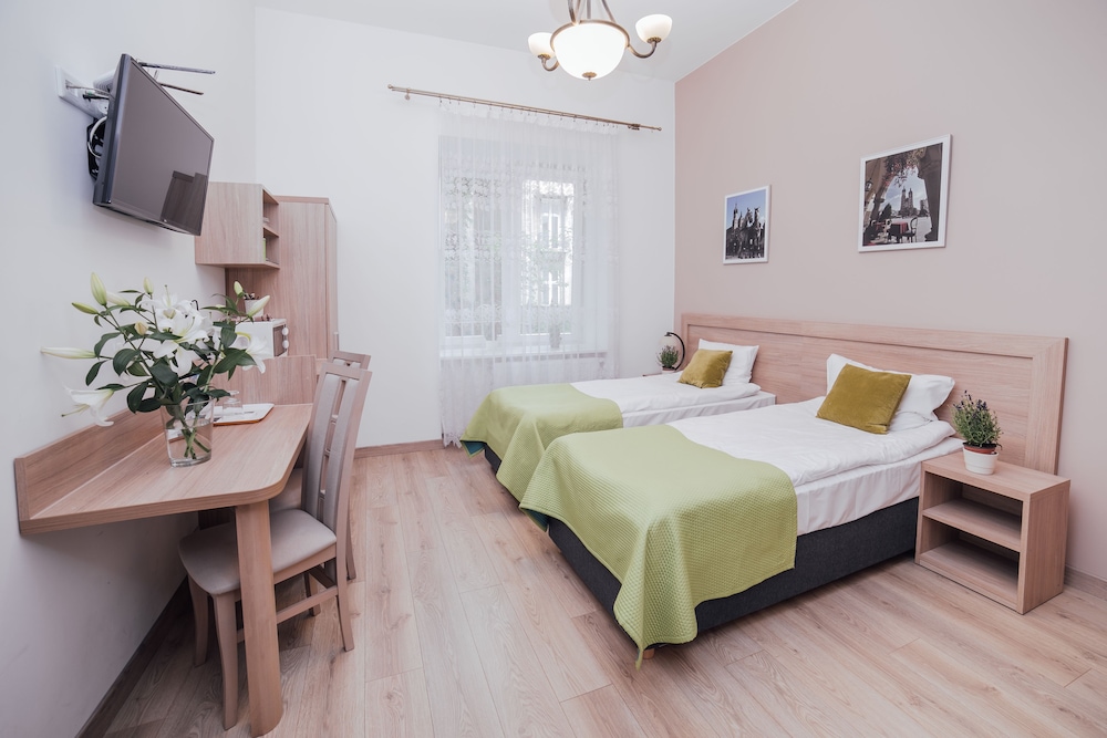 Standard Twin Room (ul. Bonerowska 2) photo 3