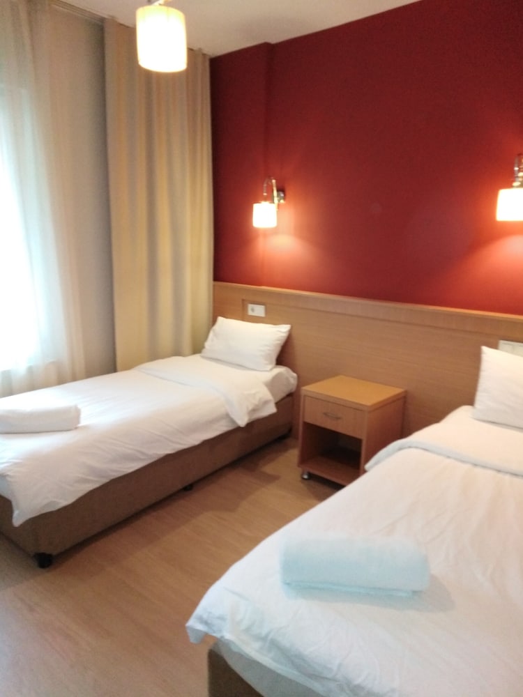Standard Twin Room, City View photo 2