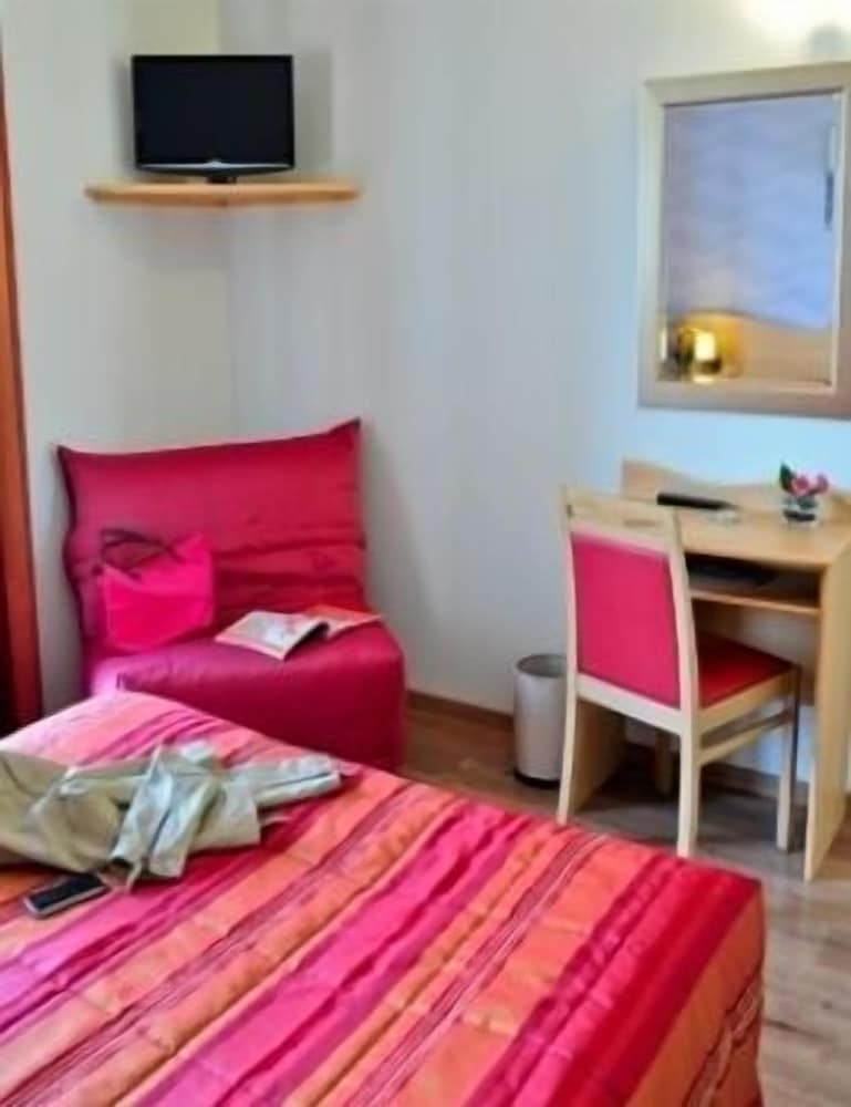 Double Room - Photo 4