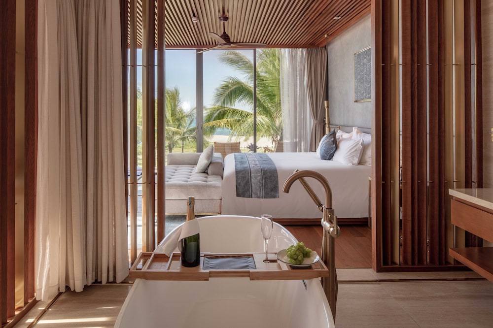 3-Bedroom Beachfront Pool Villa - Photo 3