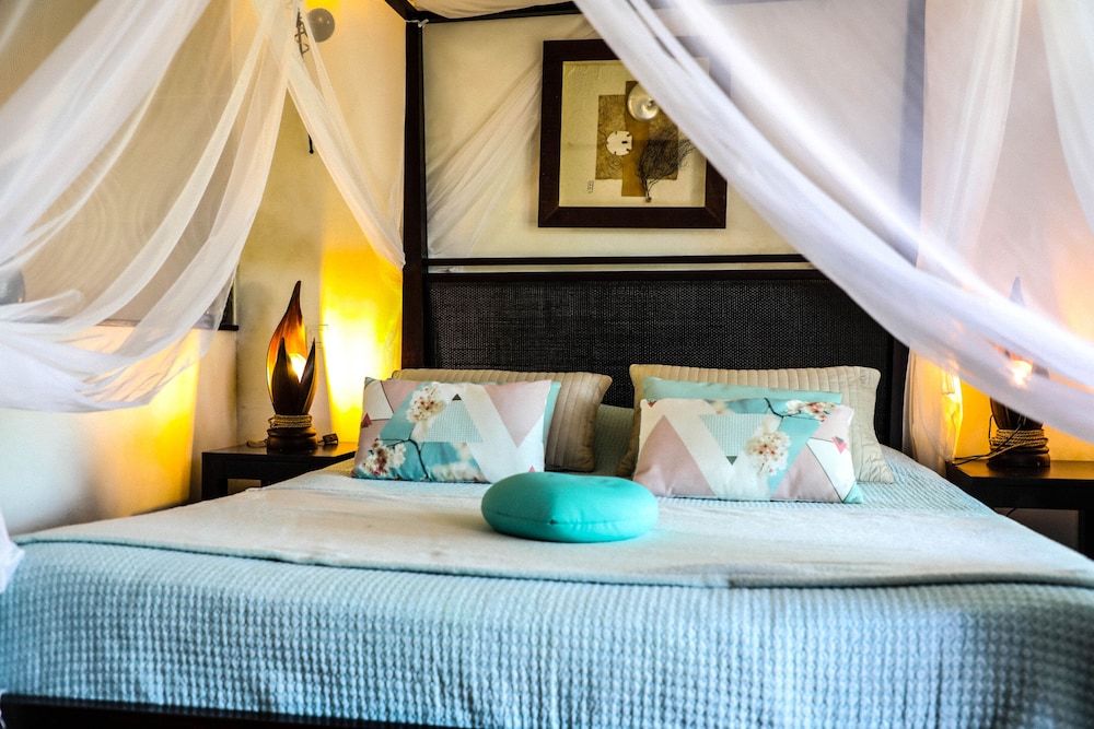 Double Room, 1 Double Bed, Jetted Tub (Maldives) photo 1