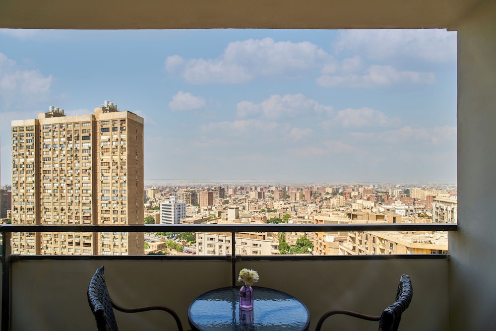 Standard Room, 1 Double Bed, Non Smoking, City View thumbnail 5