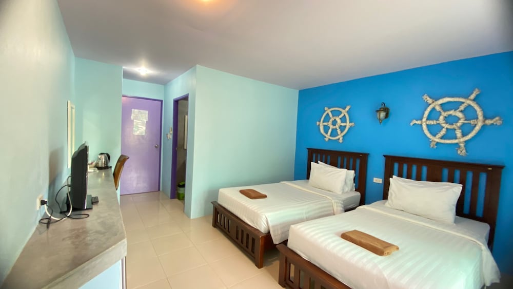 Superior Twin Room - Photo 1
