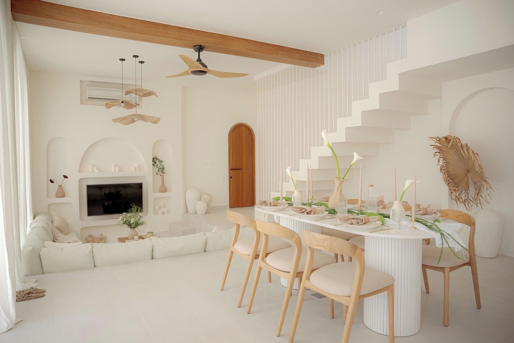 Villa White Moss