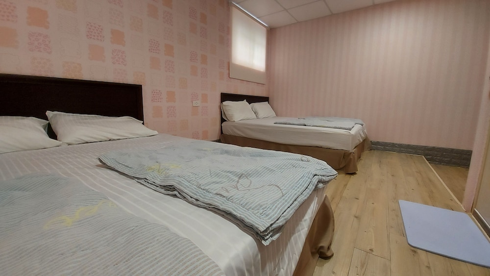 Standard Quadruple Room photo 3