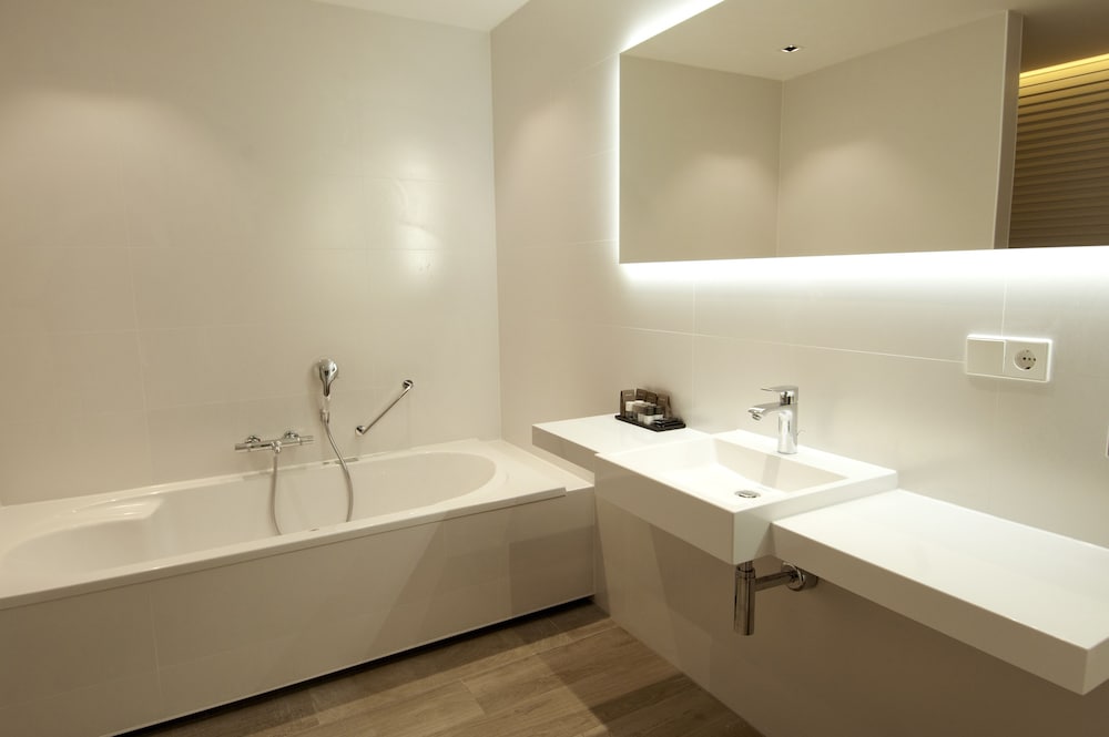 Deluxe Double Room, Balcony photo 2