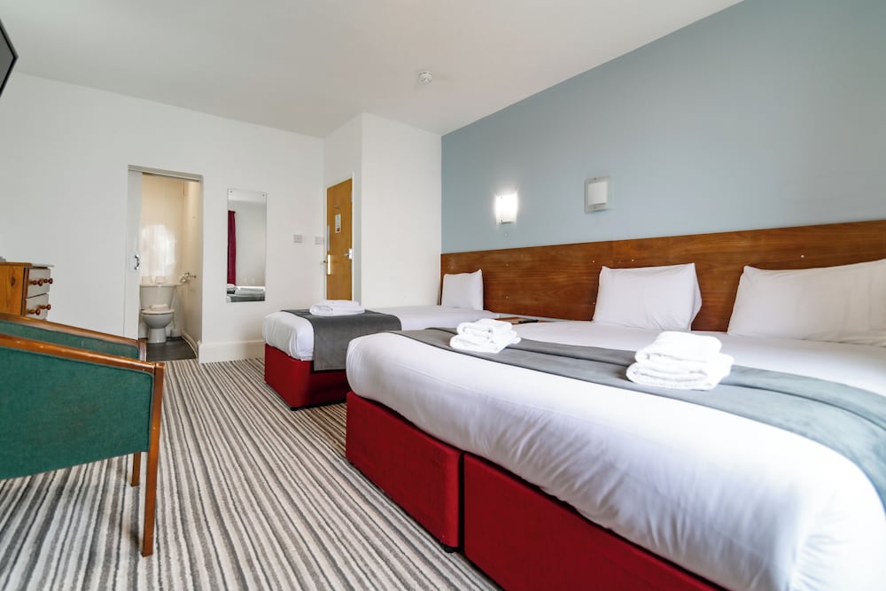 Family Quadruple Room, Multiple Beds, Sea View photo 3