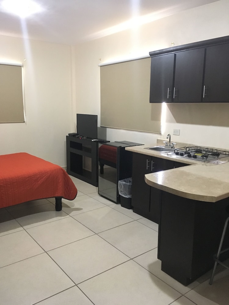 Family Studio Suite, 1 Bedroom photo 3