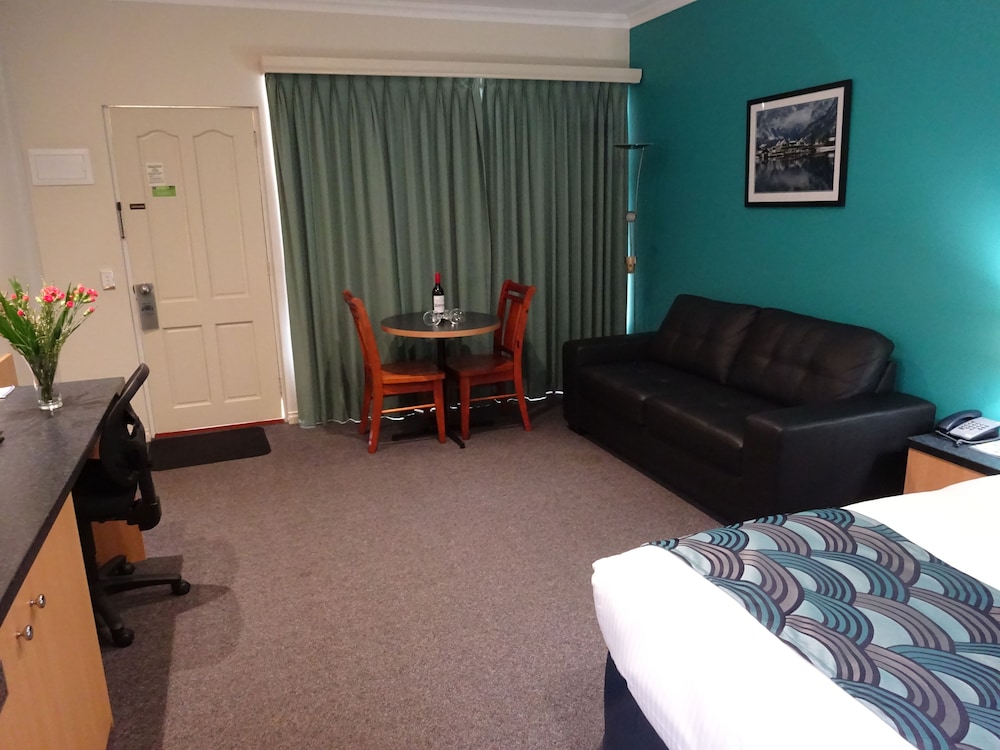 Executive Suite photo 2