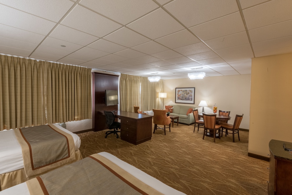 Junior Suite, 2 Queen Beds