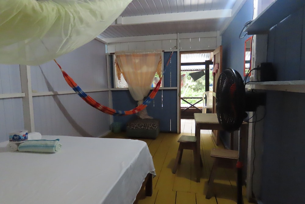 Basic Room, 1 Double Bed photo 2