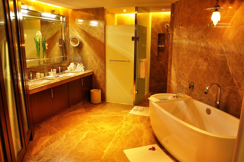 Panaromic Suite - Photo 5
