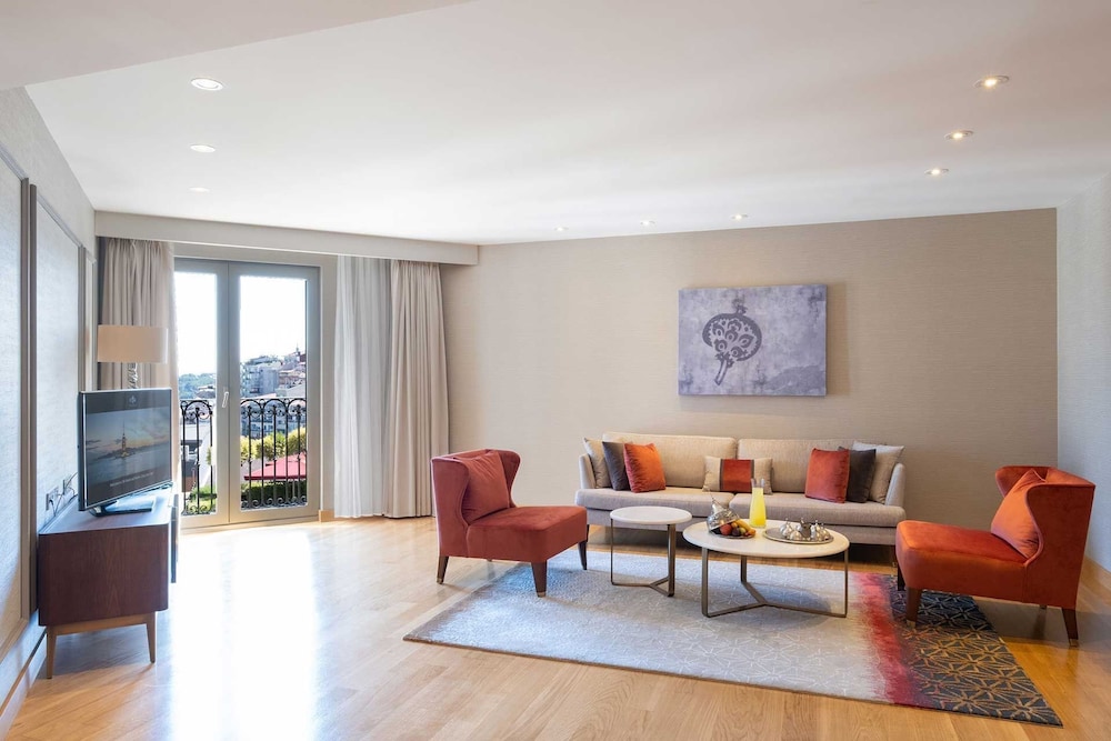 Park Bosphorus Two Bedroom Residence with Garden Terrace photo 3
