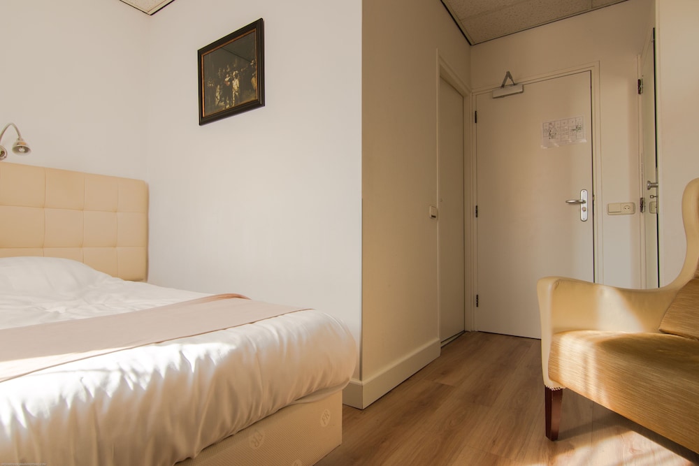 Standard Single Room photo 2