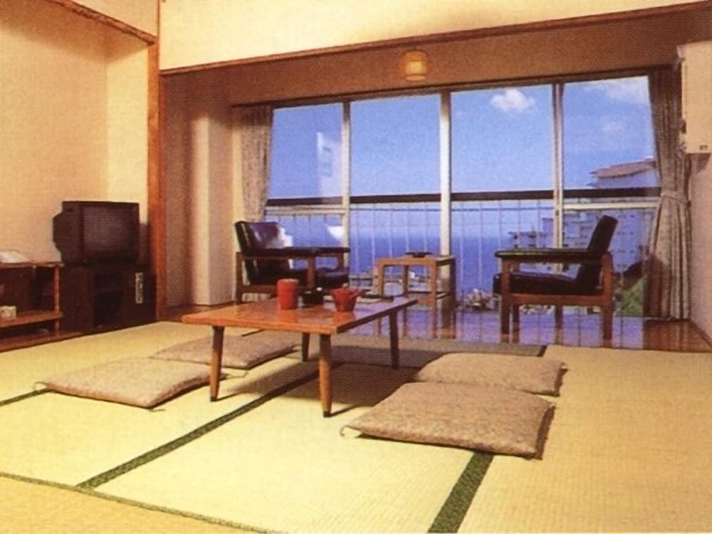 日式房间,共用浴室
