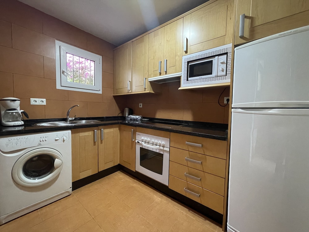 Bungalow (6a) photo 2