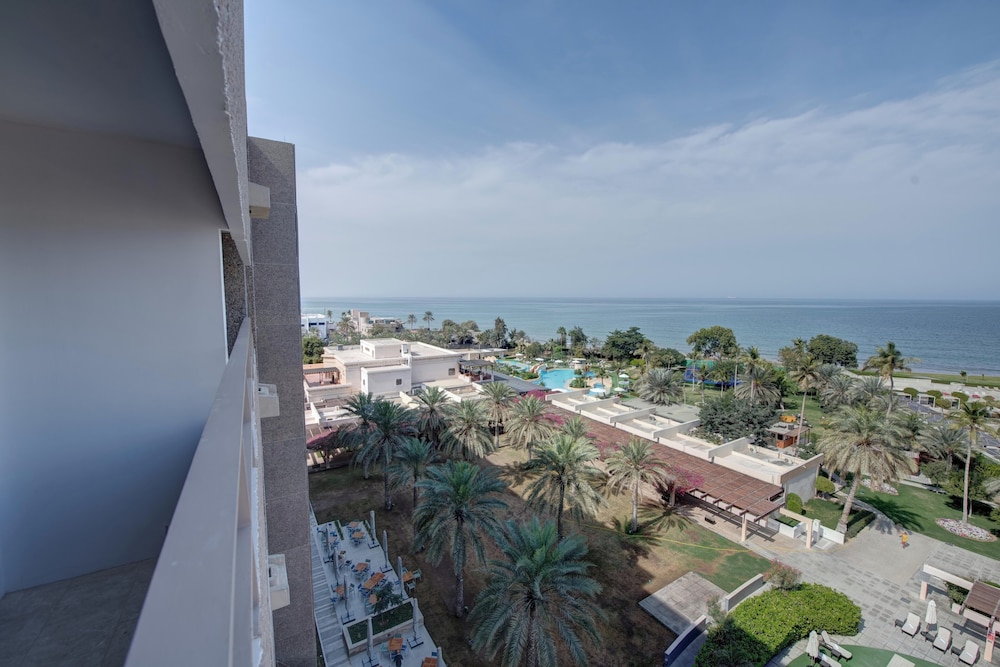Room, 2 Queen Beds, Balcony, Sea View - Photo 9