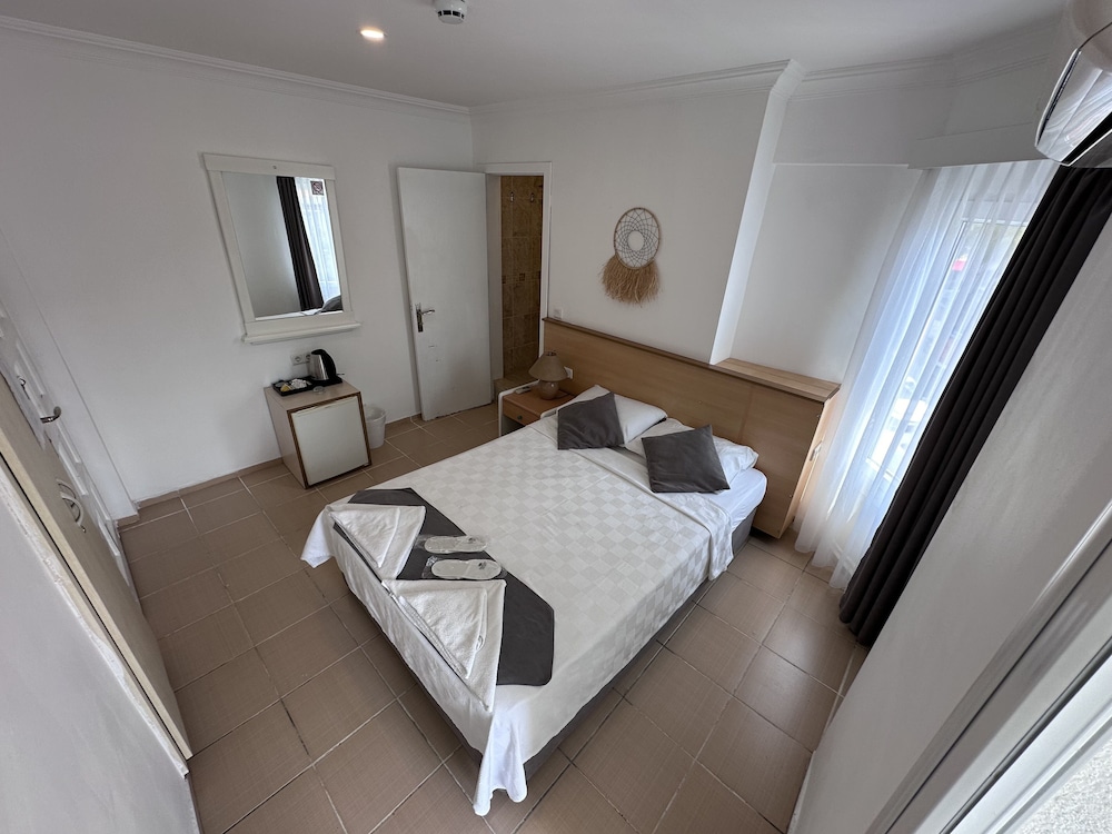 Classic Double Room photo 3