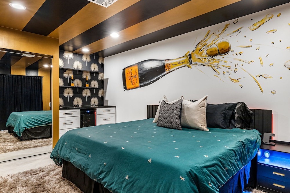 The Ritz - Luxury Home With Pool Speakeasy Bar, Billede 106