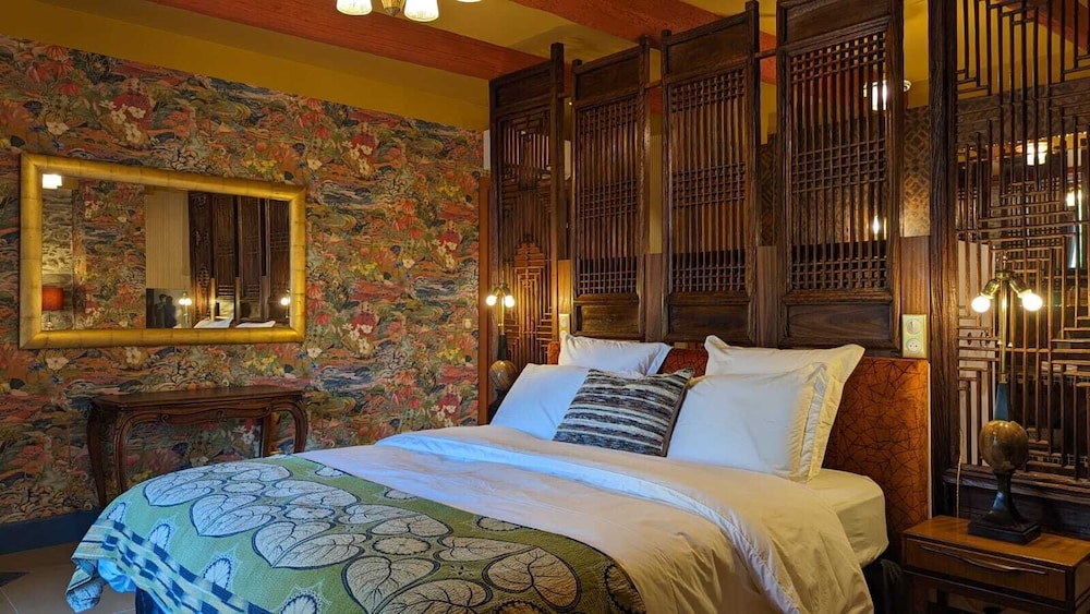 Deluxe Suite, Pool View photo 1