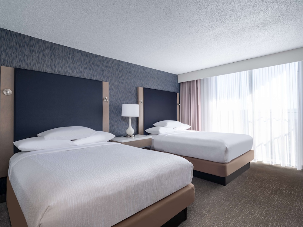Suite, 2 Double Beds, Accessible - Photo 5