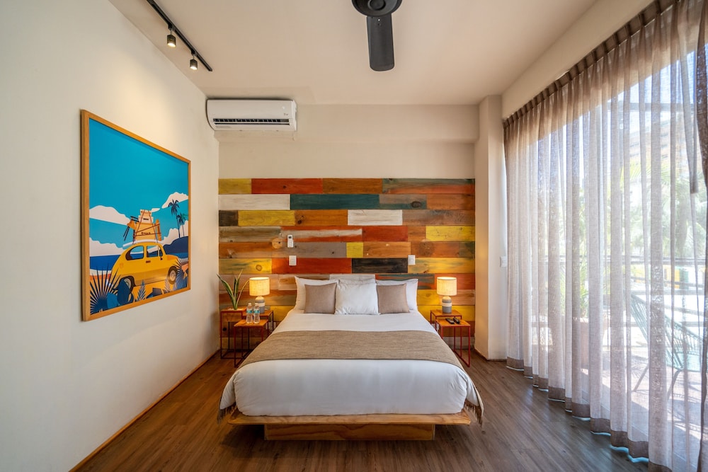 Standard Room, 1 Queen Bed photo 1