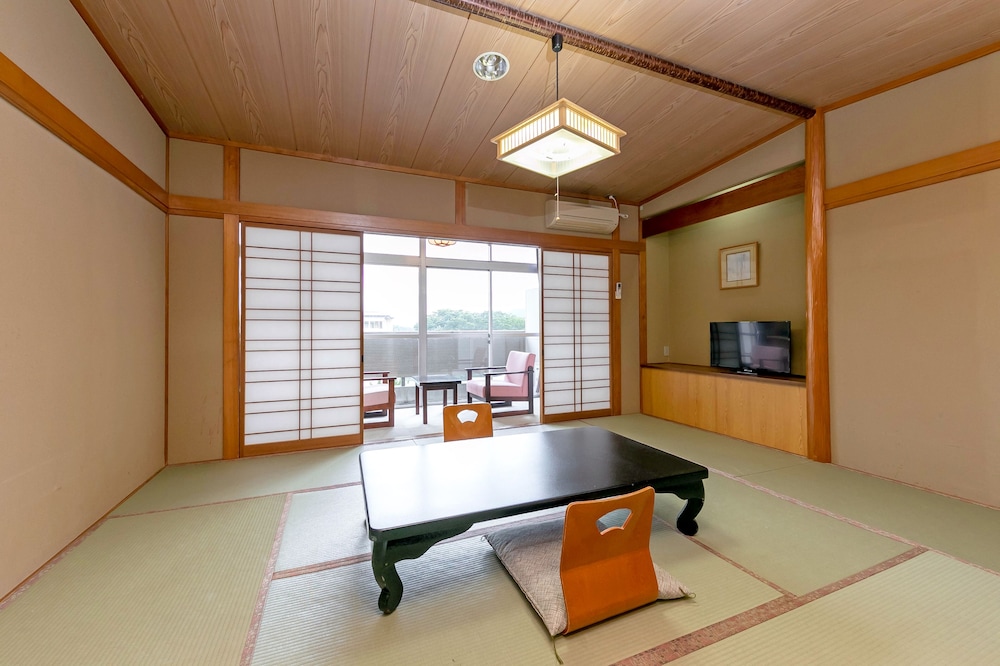 Standard Japanese Room, Non Smoking, Annex Building photo 1