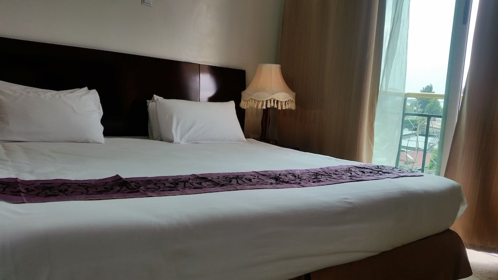 Standard Twin Room photo 2