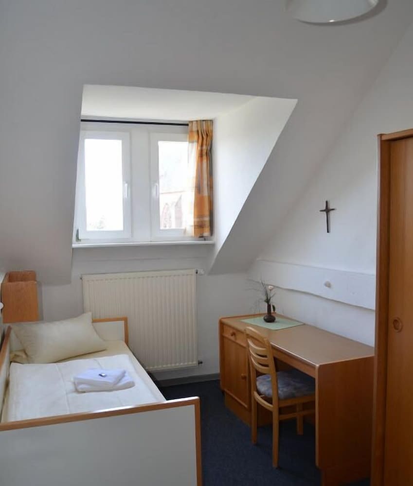 Standard Single Room photo 1