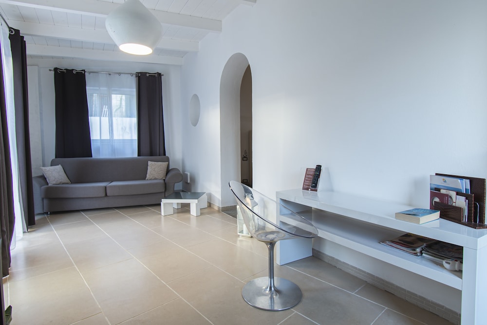 Junior Suite Executive - Photo 7