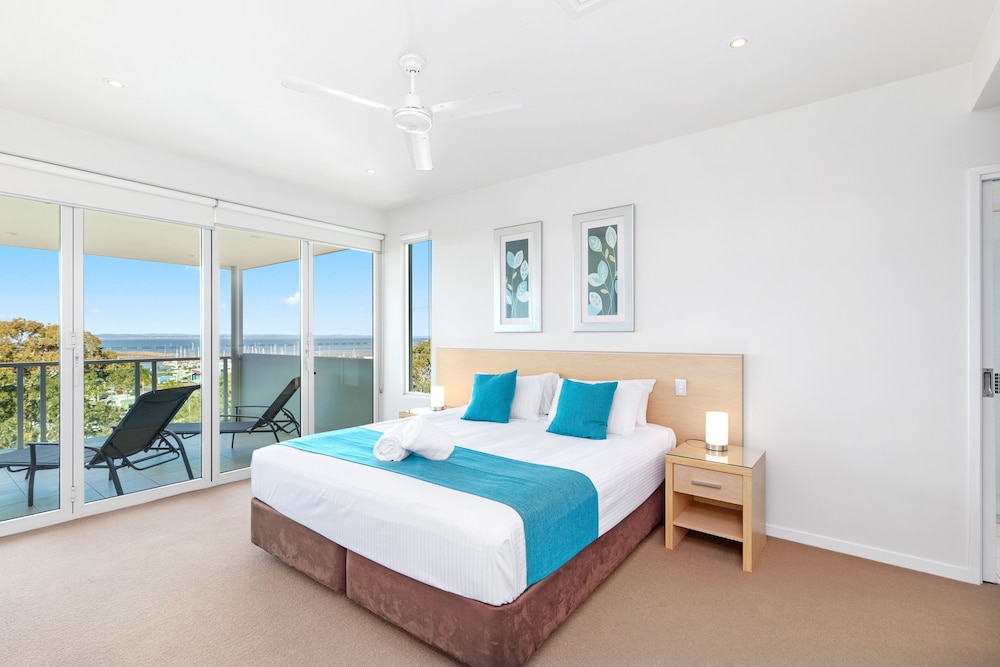 Superior Penthouse photo 3