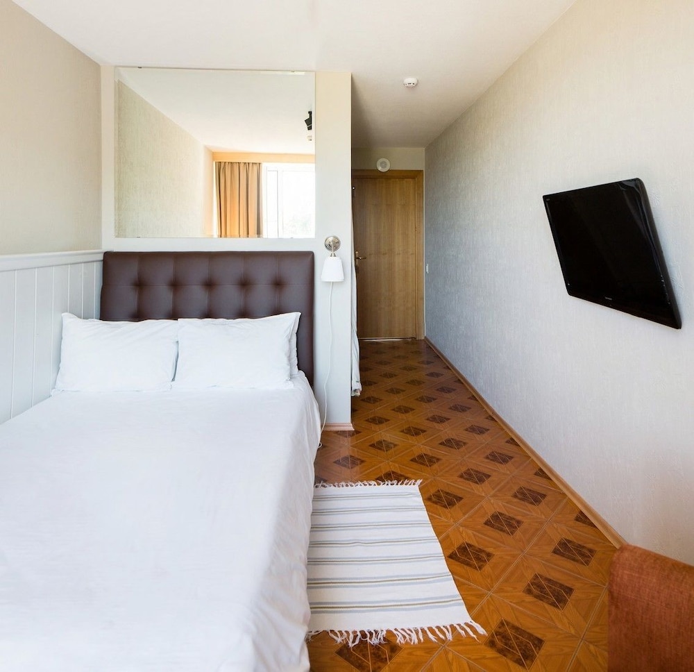 Romantic Double Room, 1 Queen Bed photo 3