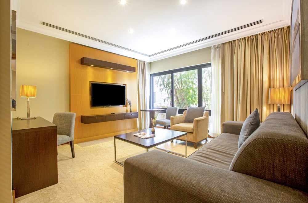 Junior Suite thumbnail 5